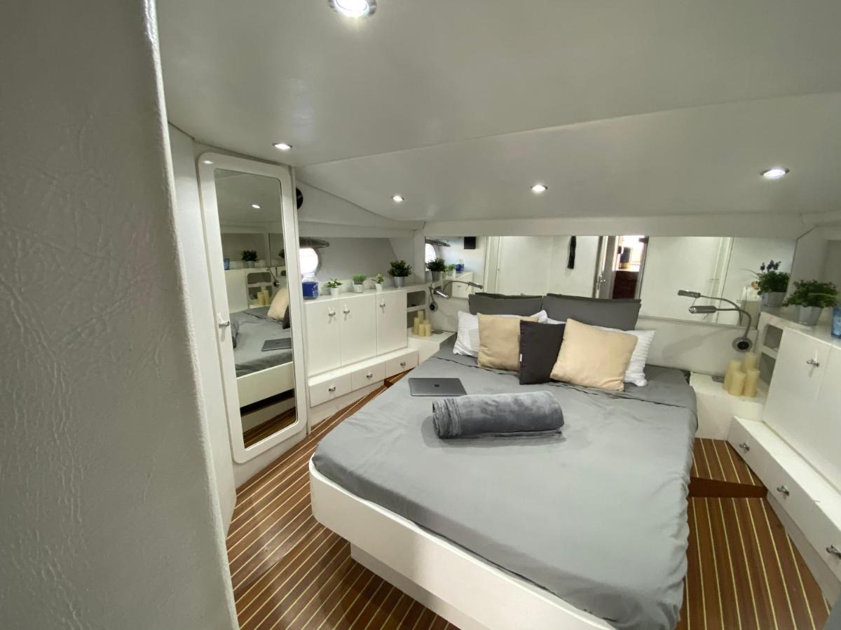 סנט אדריה דה בסוס Barco Muy Romantico Con Parking! מראה חיצוני תמונה
